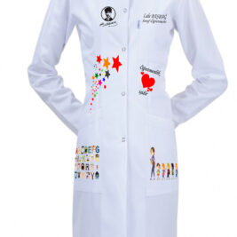 custom-printed-preschool-teacher-lab-coat-white - erzieher-arbeitskittel-mit-name-bedruckt - blouse-enseignante-maternelle-personnalisee